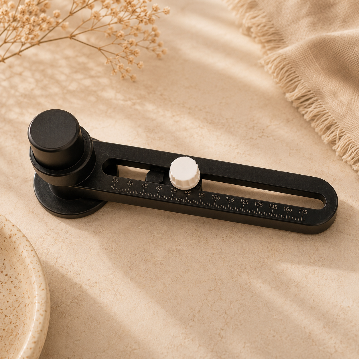 Adjustable Circle Cutting Tool for Paper, Vinyl & Craft Projects