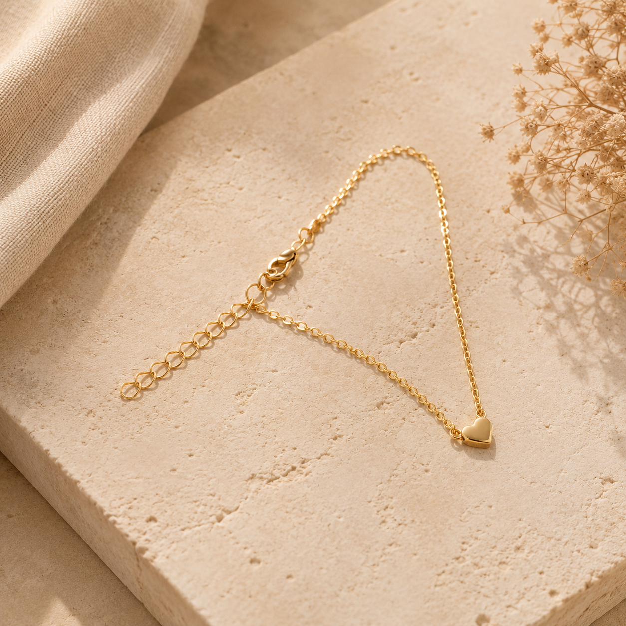 Minimalist Gold Heart Bracelet
