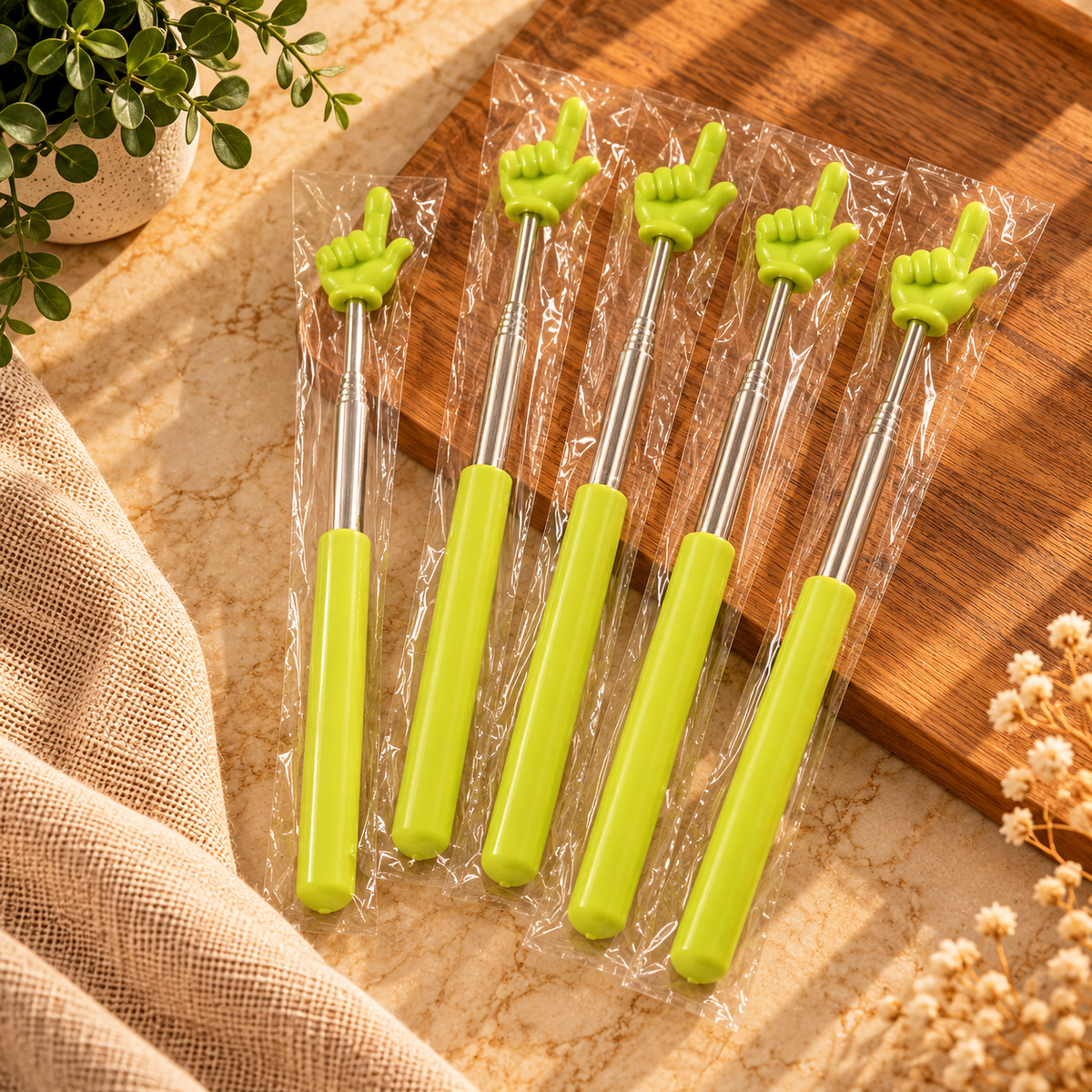 Extendable Hand Back Scratcher – Lime Green